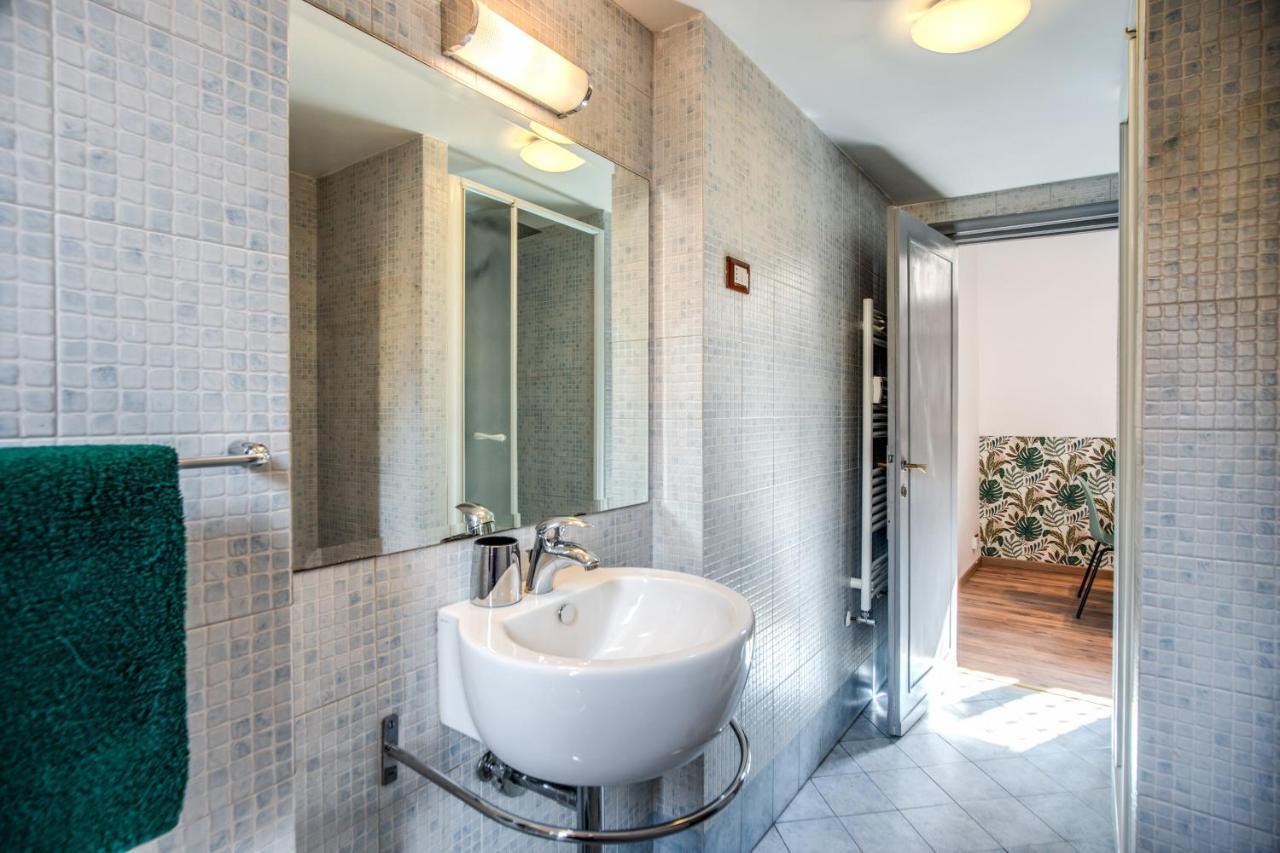 Apartamento Residenza Regina Roma Exterior foto